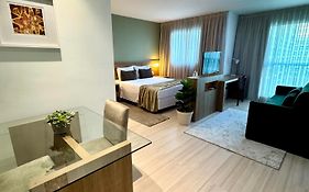 Verano Stay Barra Flat & Suite